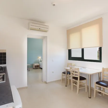 Pefkos Village 3*