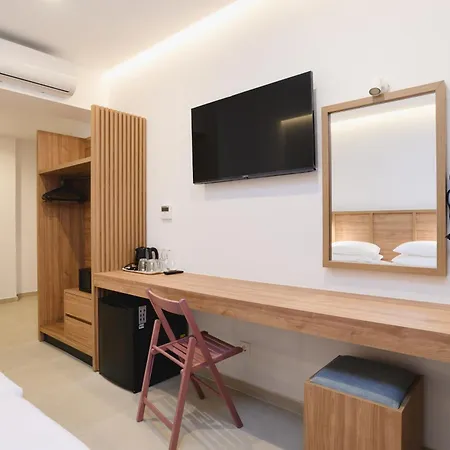 Pefkos Village 3*